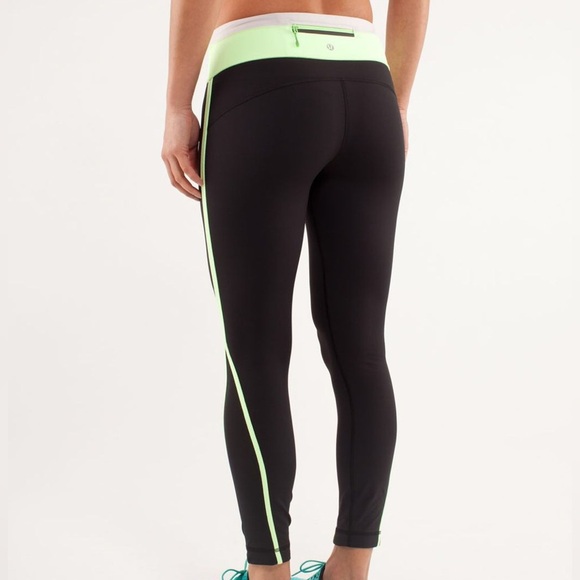 Lululemon Run Pace Tight Leggings in Black & Neon Green Size 4 - Picture 12 of 12